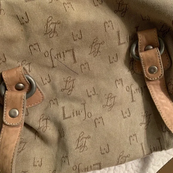 Lui Jo | Slouchy Beige Handbag Pink Interior Soft - Picture 9 of 12